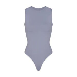 SKIMS ESSENTIAL CREW NECK SLEEVELESS BODYSUIT SLATE XXS/XS